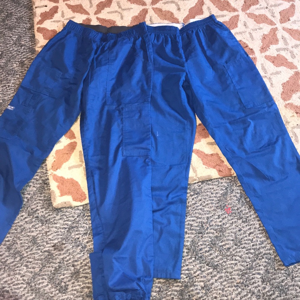 2 scrub pants 👖 Royal blue